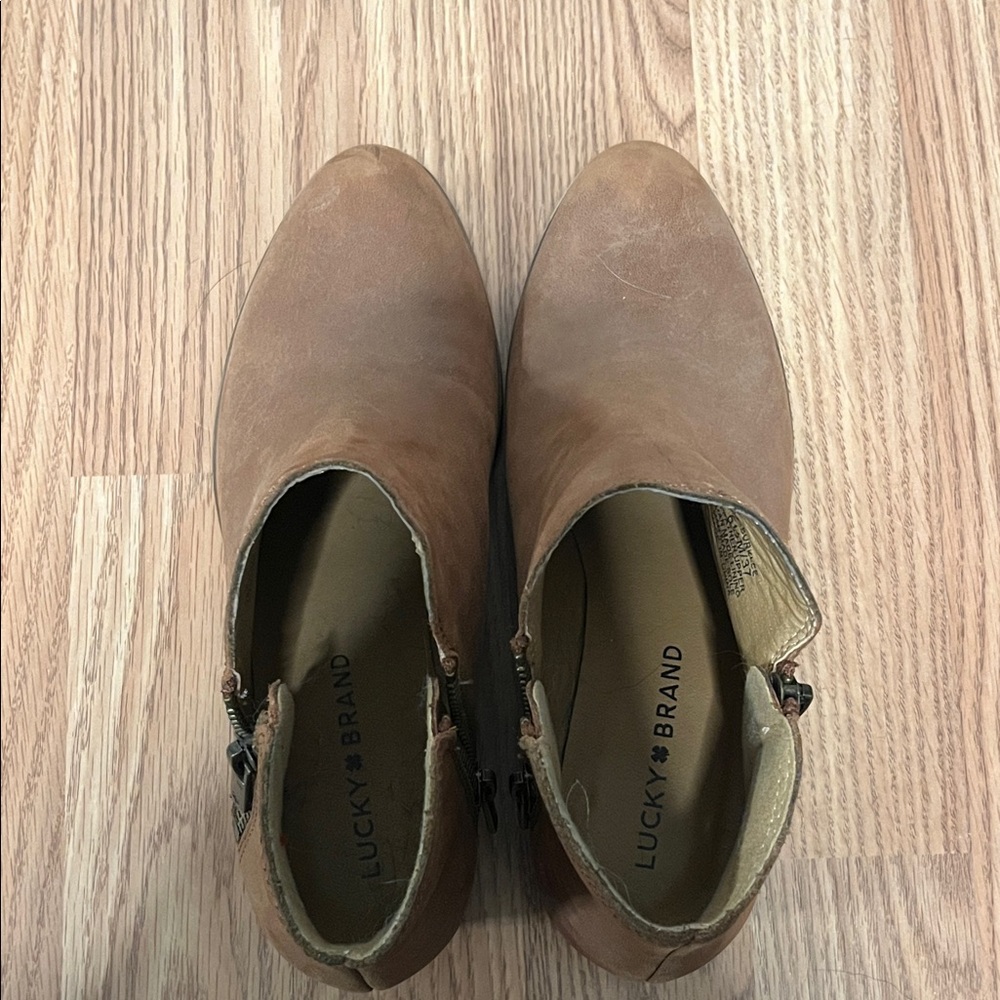 Lucky Brand Women's Brown Ankle Booties
